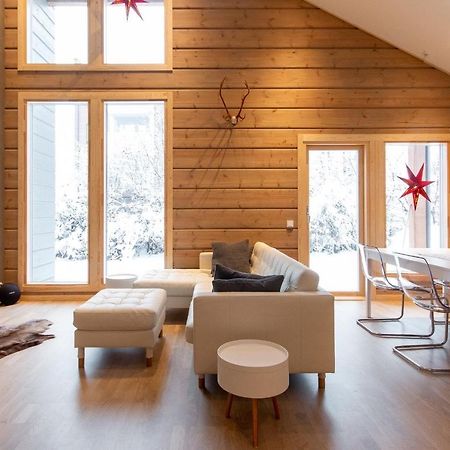 Luxury Villa Lapland Рованиеми Экстерьер фото